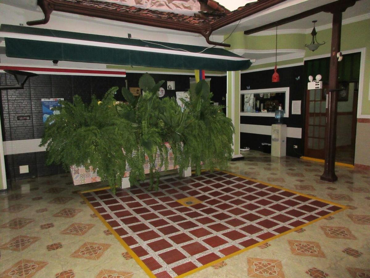 Hotel Don Juan Buga Εξωτερικό φωτογραφία